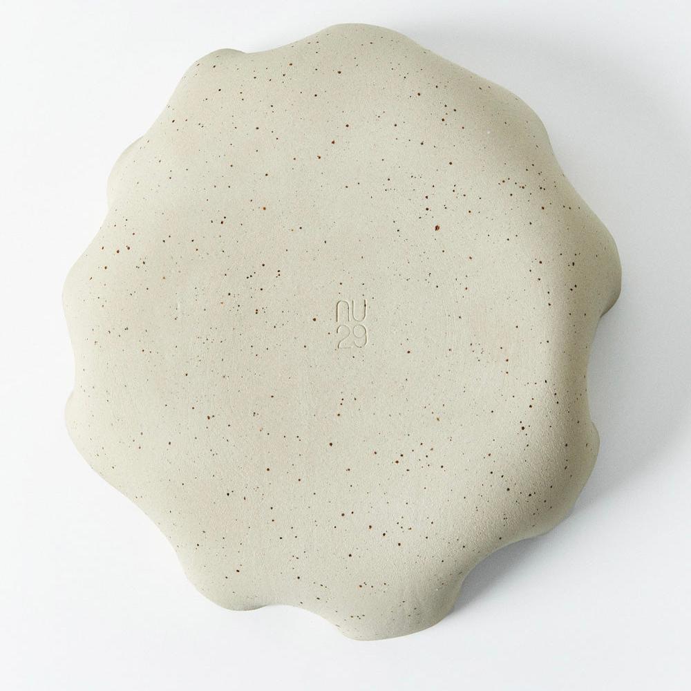 Flow Stoneware Kase