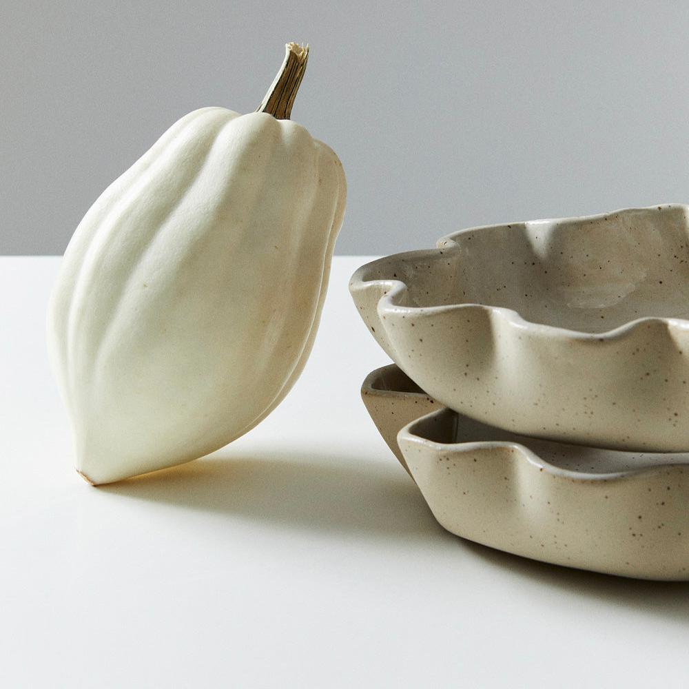 Flow Stoneware Kase